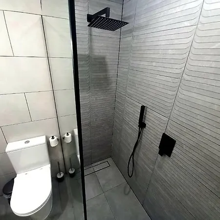 Franckie's By The Beach